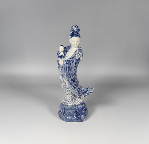 古玩陶瓷民國送子觀音青花雕塑真品鑒賞圖