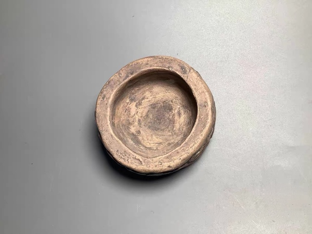 古玩雜項現在燒制陶泥香插真品鑒賞圖