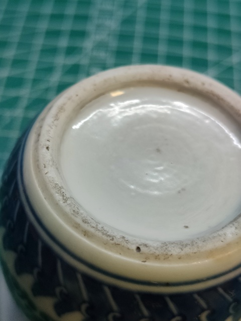 古玩陶瓷花卉紋青花罐拍賣,當前價格2000元