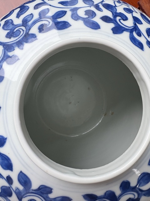 古玩陶瓷晚清青花罐真品鑒賞圖