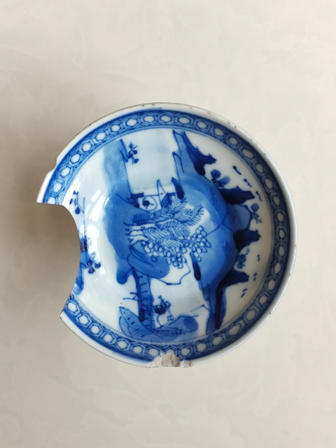古玩陶瓷青花山水人物紋高足盤拍賣，當前價格0元