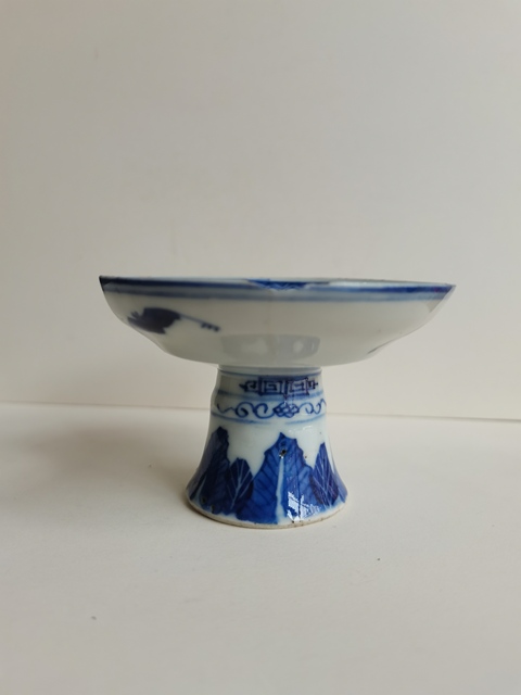 古玩陶瓷青花山水人物紋高足盤拍賣，當前價格0元