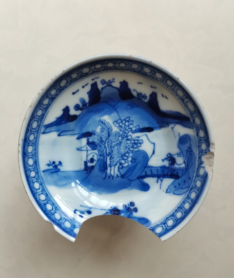 古玩陶瓷青花山水人物紋高足盤拍賣，當前價格0元
