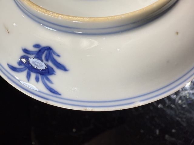 古玩陶瓷三娘教子圖青花盤真品鑒賞圖