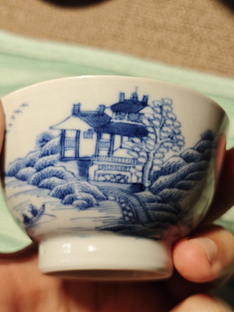 古玩陶瓷青花山水樓閣紋杯真品鑒賞圖
