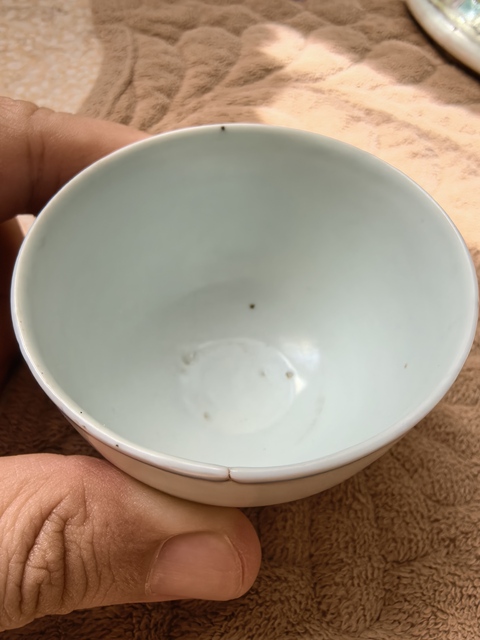 古玩陶瓷明晚期青花團花紋杯拍賣，當前價格9999元