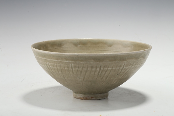 古玩陶瓷宋代·青釉劃花紋碗真品鑒賞圖