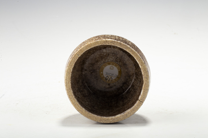 古玩陶瓷·哥釉小香爐
真品鑒賞圖