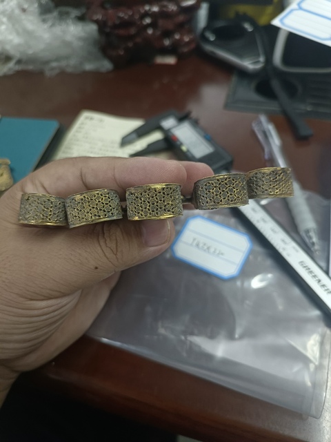 古玩雜項(xiàng)宋代金釵真品鑒賞圖