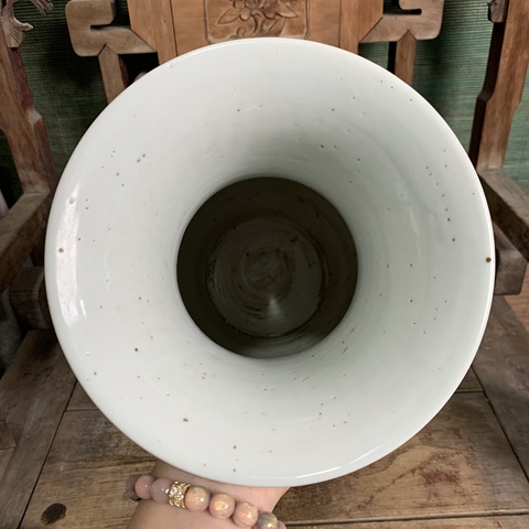 古玩陶瓷山水紋青花瓶真品鑒賞圖