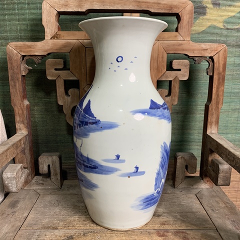 古玩陶瓷山水紋青花瓶真品鑒賞圖