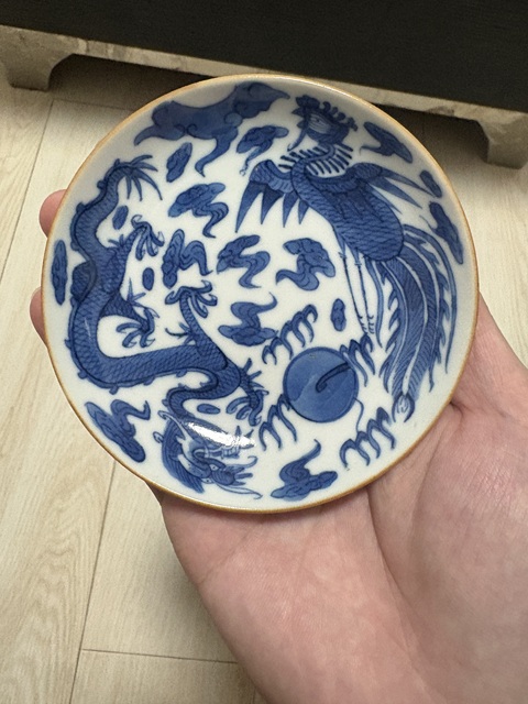 古玩陶瓷龍鳳紋青花盤真品鑒賞圖