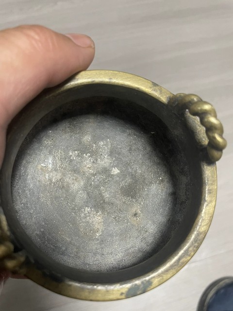 古玩銅器爐子真品鑒賞圖