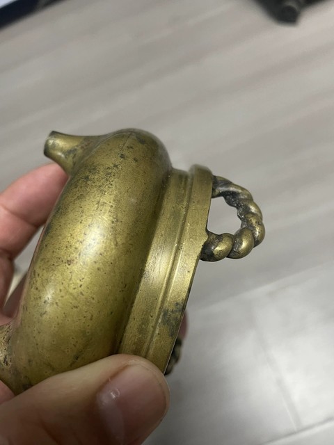 古玩銅器爐子真品鑒賞圖