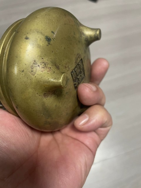 古玩銅器爐子真品鑒賞圖