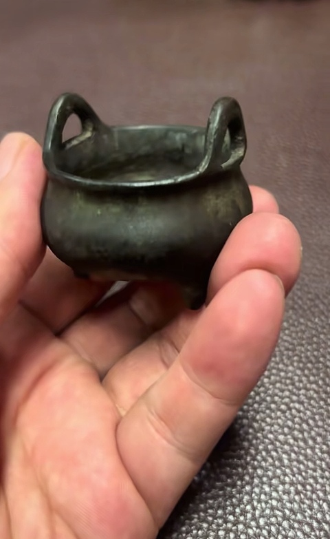 古玩銅器銅爐真品鑒賞圖