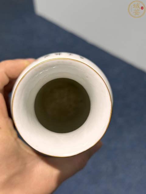 古玩陶瓷民國超細路仿琺瑯彩人物紋瓶拍賣，當前價格23800元