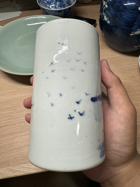 古玩陶瓷青花筆筒真品鑒賞圖