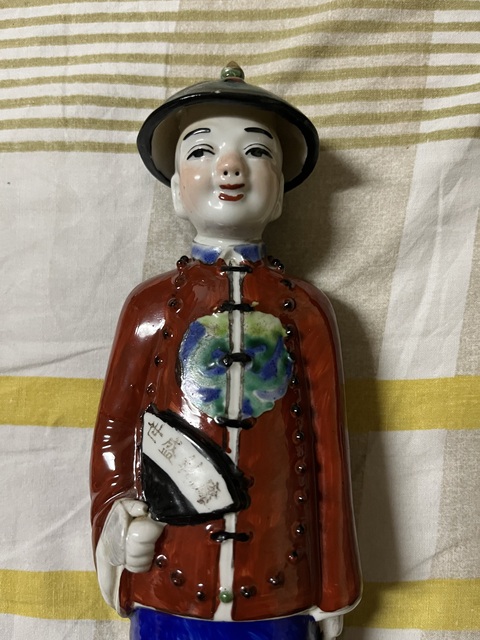 古玩陶瓷人物塑像真品鑒賞圖