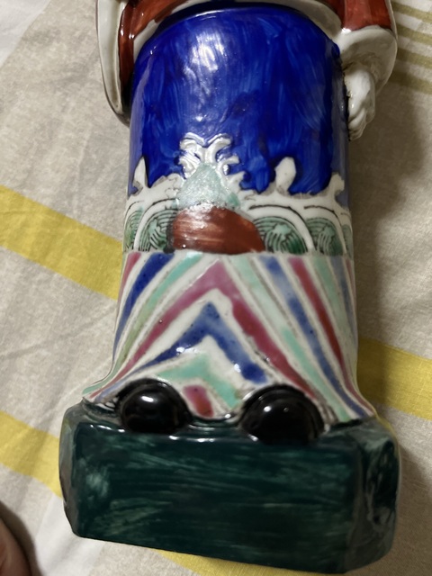 古玩陶瓷人物塑像真品鑒賞圖