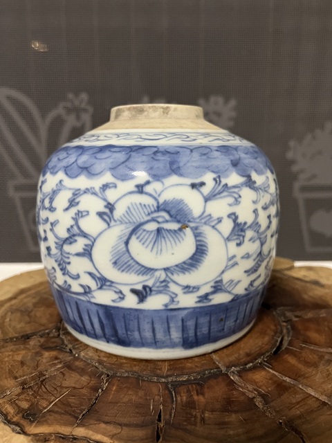 古玩陶瓷青花喜字紋罐拍賣，當(dāng)前價(jià)格1200元