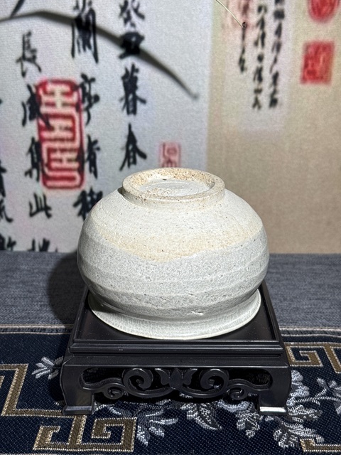 古玩陶瓷青白釉罐或者茶入真品鑒賞圖