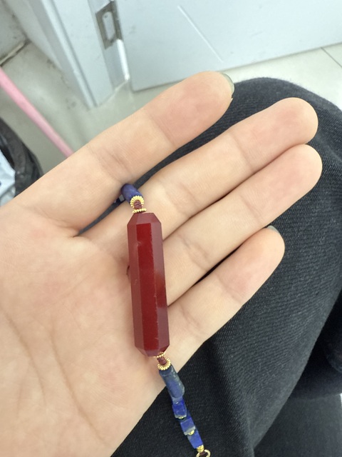 古玩玉器紅瑪瑙多棱珠真品鑒賞圖