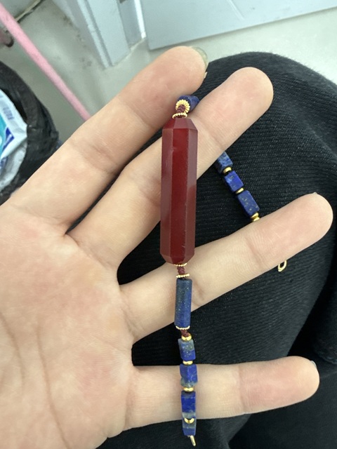 古玩玉器紅瑪瑙多棱珠真品鑒賞圖