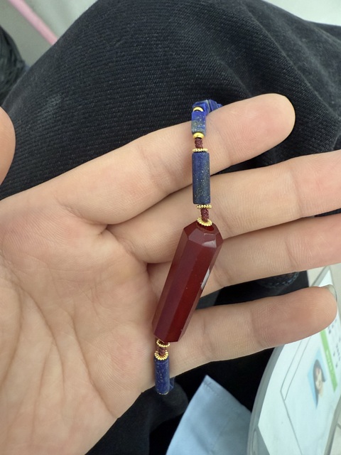 古玩玉器紅瑪瑙多棱珠真品鑒賞圖