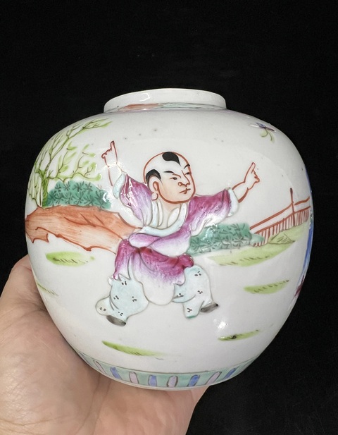 古玩陶瓷粉彩人物故事罐拍賣，當前價格1500元