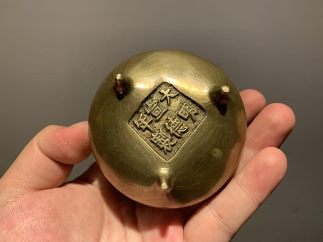 古玩銅器銅爐真品鑒賞圖