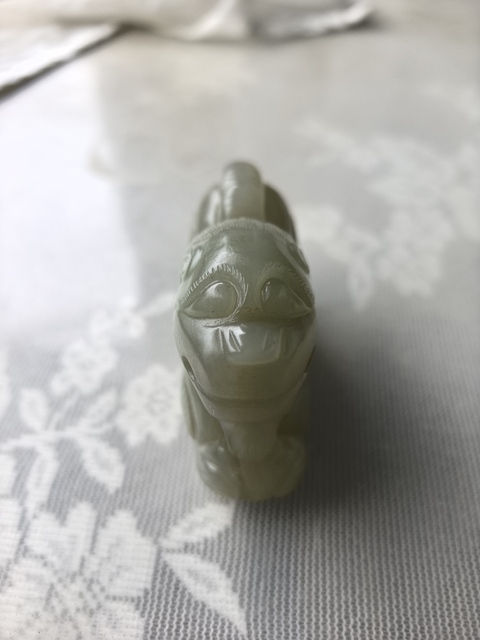 古玩玉器和田玉雕“瑞獸”擺件真品鑒賞圖