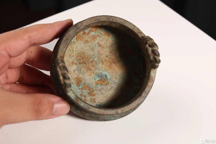古玩銅器爐子真品鑒賞圖