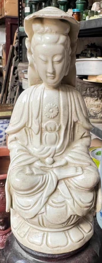 古玩陶瓷漳州窯哥釉觀音菩薩造像真品鑒賞圖