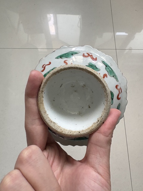 古玩陶瓷五彩龍紋高足盤真品鑒賞圖