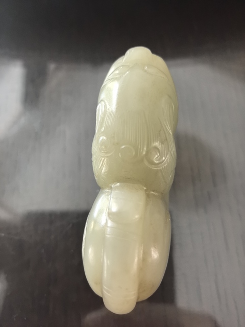 古玩玉器和田玉獸真品鑒賞圖