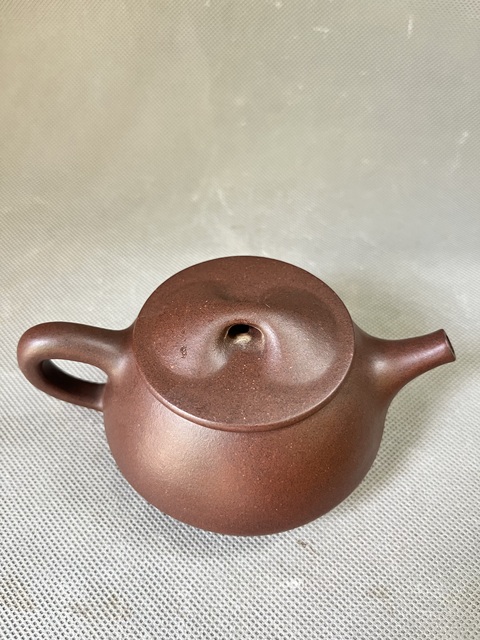 古玩雜項(xiàng)紫砂壺拍賣,當(dāng)前價(jià)格1480元
