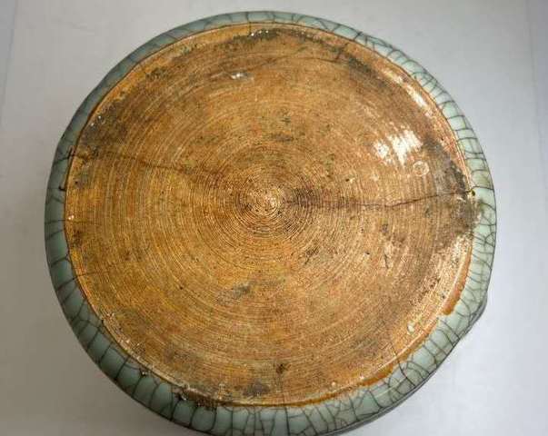 古玩陶瓷綠哥釉水洗真品鑒賞圖