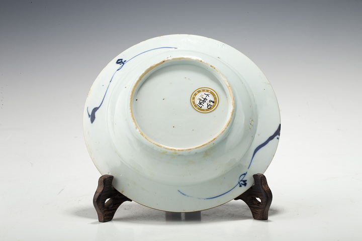 古玩陶瓷清康熙·青花荷葉紋折沿盤真品鑒賞圖