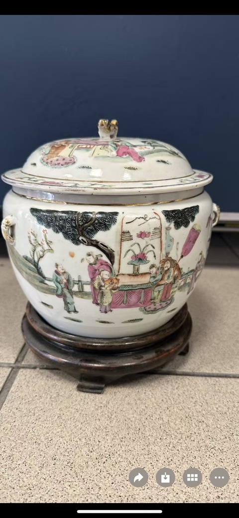 古玩陶瓷人物紋粉彩四系粥罐真品鑒賞圖