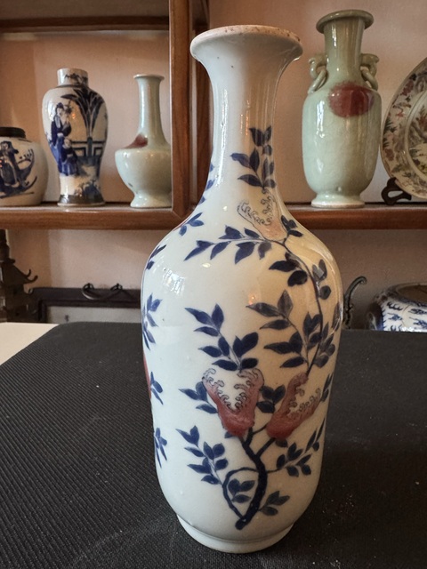 古玩陶瓷青花釉里紅三多紋撇口瓶拍賣，當(dāng)前價格11000元