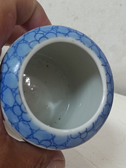 古玩陶瓷魚藻紋水盂真品鑒賞圖