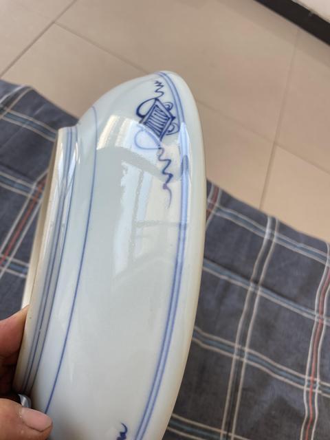 古玩陶瓷壽字紋梵字紋青花盤真品鑒賞圖