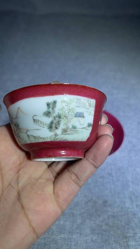古玩陶瓷胭脂紅開光青綠山水彩山水紋杯盤真品鑒賞圖