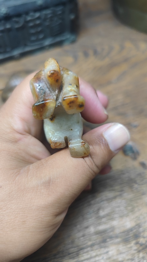 古玩玉器仿古做舊玉馬真品鑒賞圖
