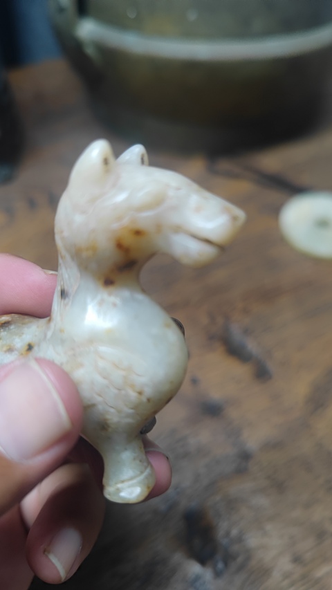 古玩玉器仿古做舊玉馬真品鑒賞圖
