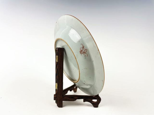 古玩陶瓷清雍正·粉彩三多花卉折沿盤拍賣，當前價格319元
