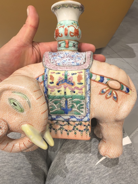 古玩陶瓷吉祥平安塑像真品鑒賞圖