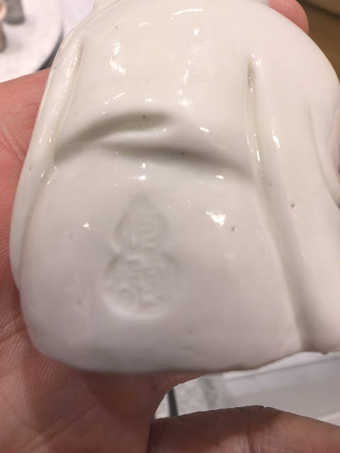 古玩陶瓷白釉人物塑像真品鑒賞圖