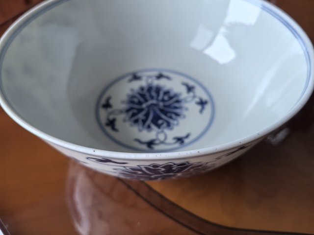 古玩陶瓷青花碗真品鑒賞圖